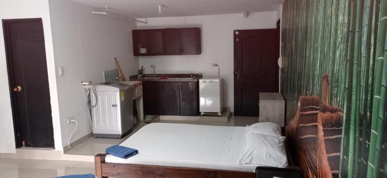 קאלי Apartahotel C&C מראה חיצוני תמונה